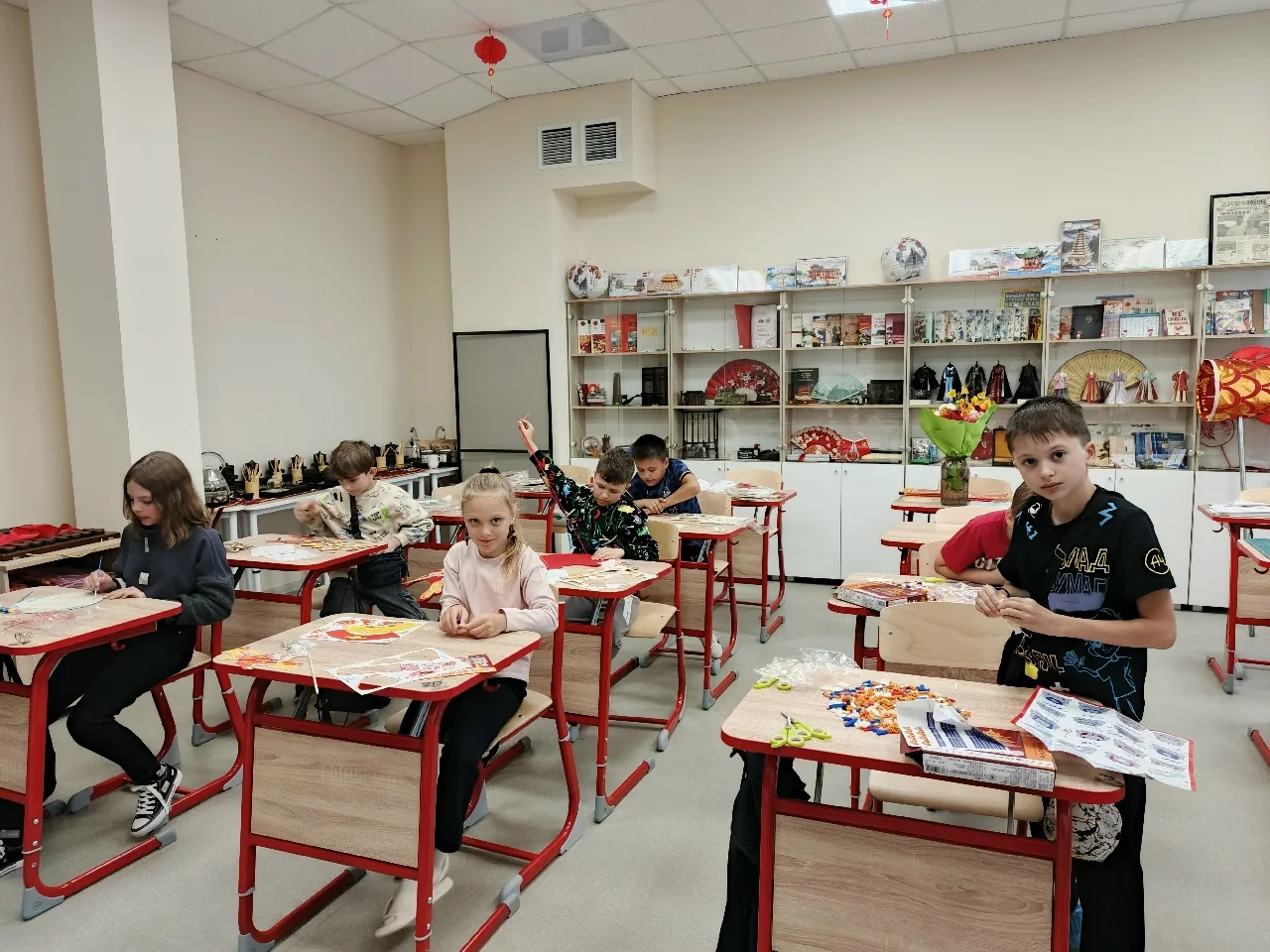 Фотография 3 к публикации «🏮 Творчество начинается здесь! 🏮»